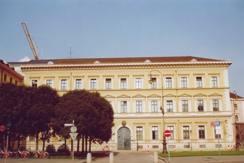 Klenzebau an der Ludwigstra&szlig;e in M&uuml;nchen