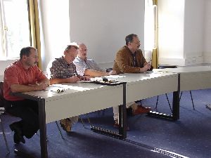 Fleißige Gruppenarbeiter