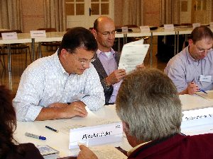 Wie hat denn das der Herr Schröder gemeint? Das ist aber schwer darzustellen!