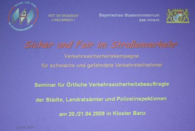 Beginn gleich mit dem Referat